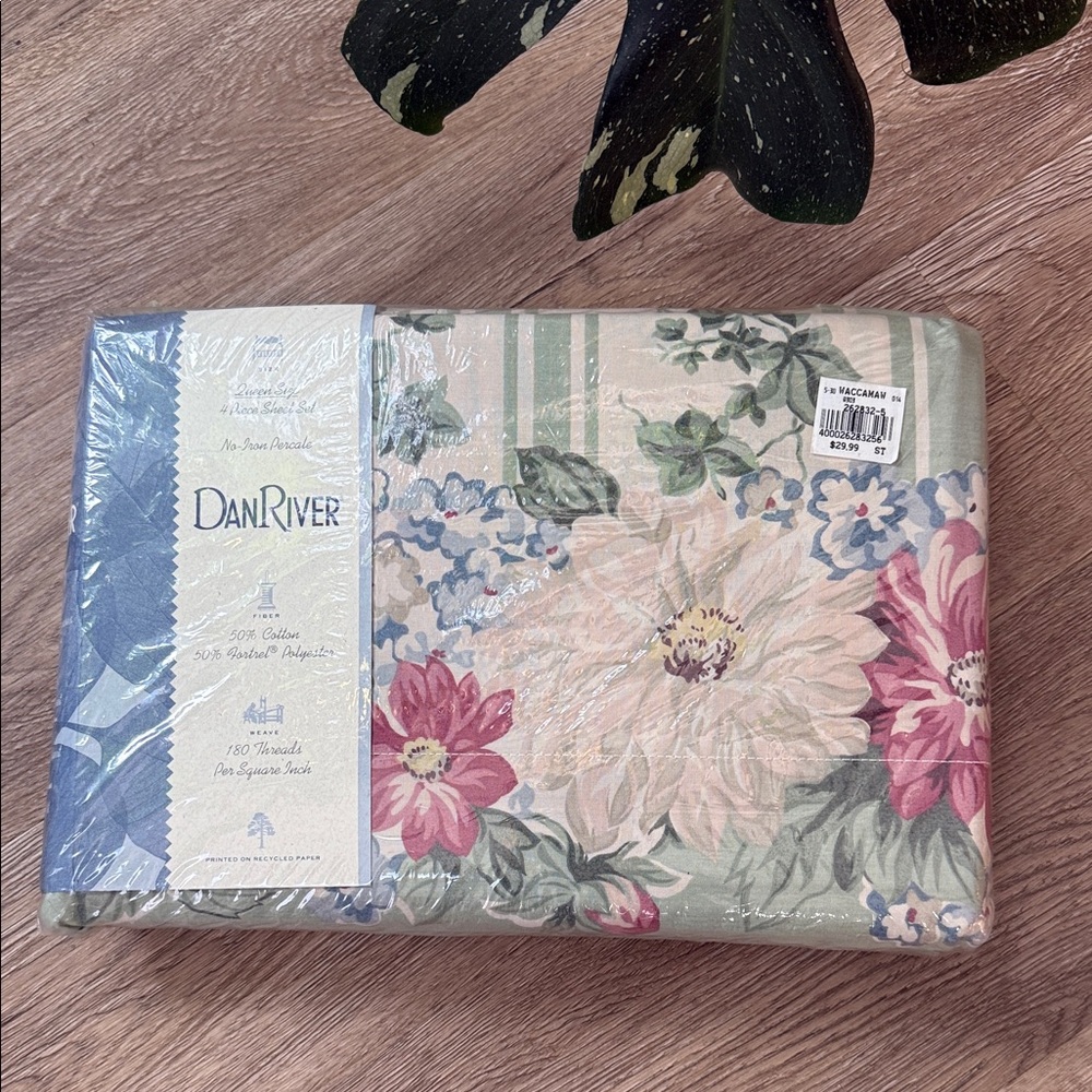 New✨Vintage Floral Bedding Sheet Set - Green and Pink